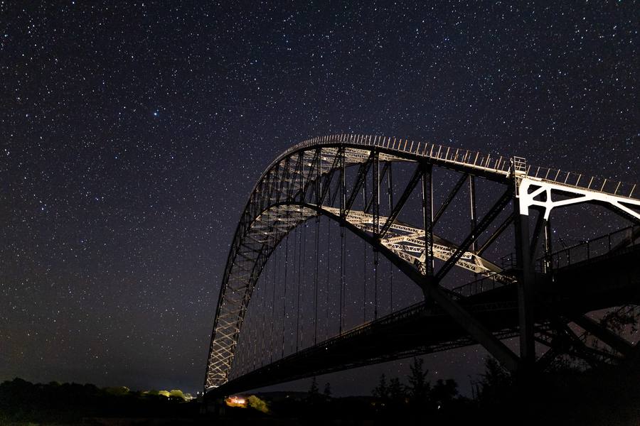 long exposure photo of Birchenough Bridge
